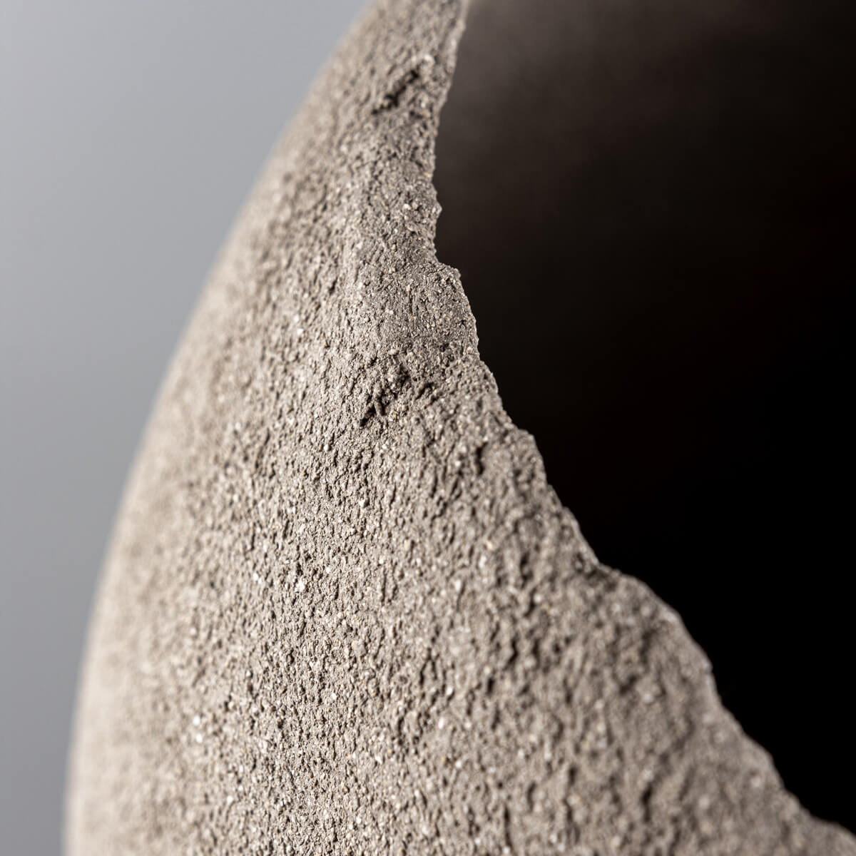 Unique handmade vases with artistic unglazed rims and premium craftsmanship.