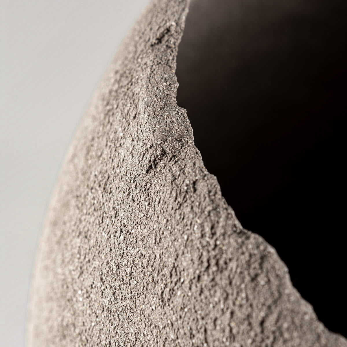 Unique handmade vases with artistic unglazed rims and premium craftsmanship.