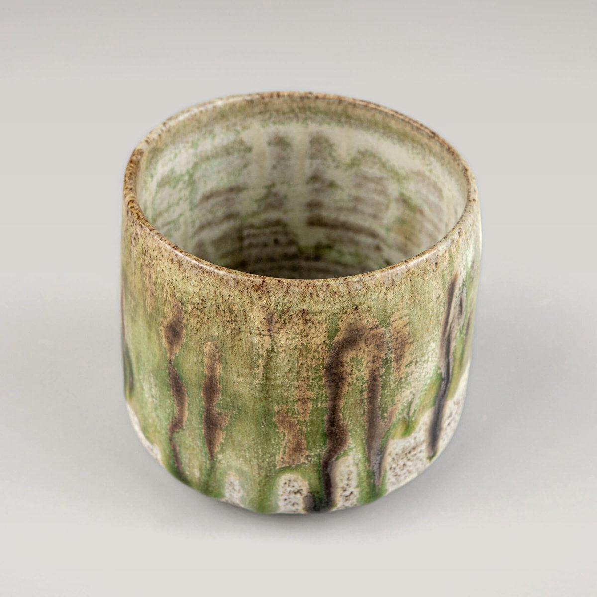 Modern artisanal ceramic mug for home, boutique hotel, and fine dining tableware.