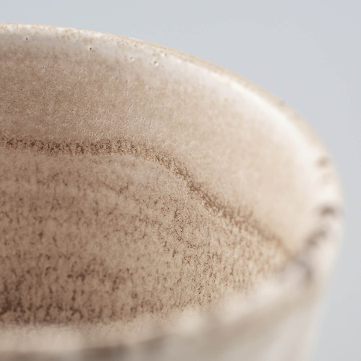 Collectible pottery piece in stoneware with matte glaze, ideal as a wedding or housewarming gift.