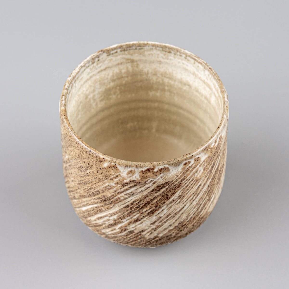Elegant handmade ceramic mugs with matte glaze, a thoughtful housewarming or wedding gift idea.